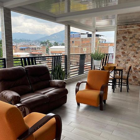 קאלי Hotel Alameda Plaza מראה חיצוני תמונה